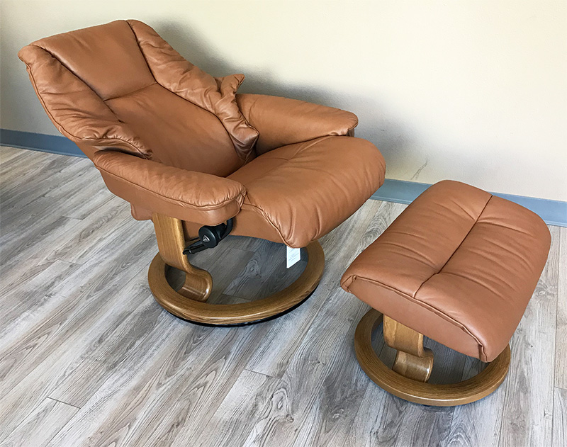 Stressless Live Ekornes Paloma Copper Leather Recliner and Ottoman